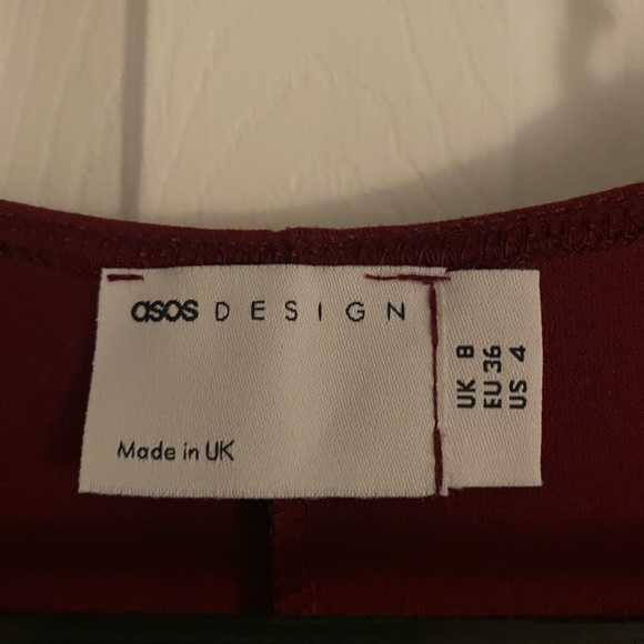 Waisted design ASOS long sleeve midi tea dress with buttons in burgundy - Picture 6 of 9